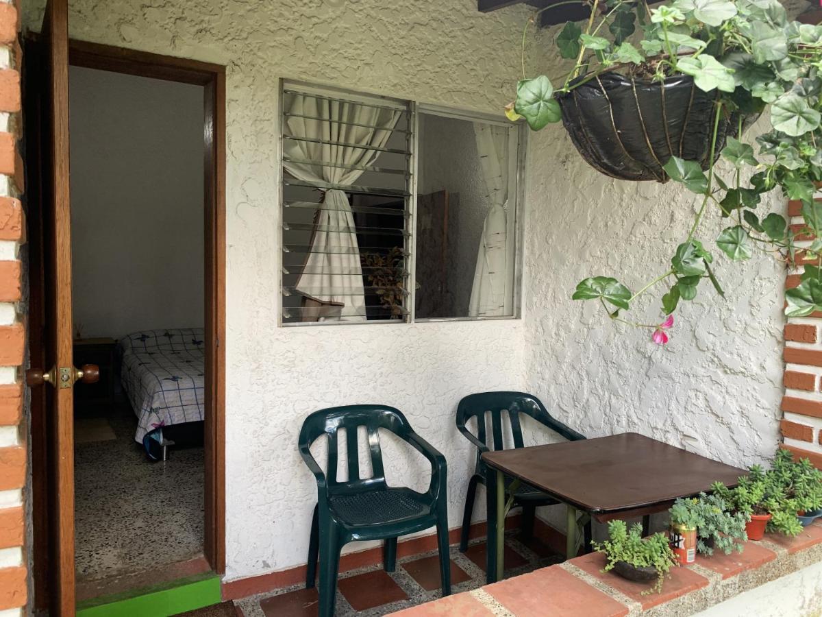Al Bosque Hostel & Glamping Santa Elena  Eksteriør billede
