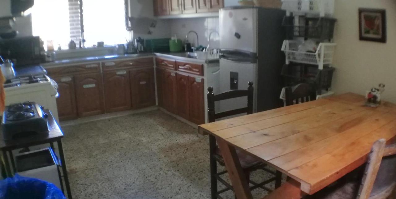 Al Bosque Hostel & Glamping Santa Elena  Eksteriør billede